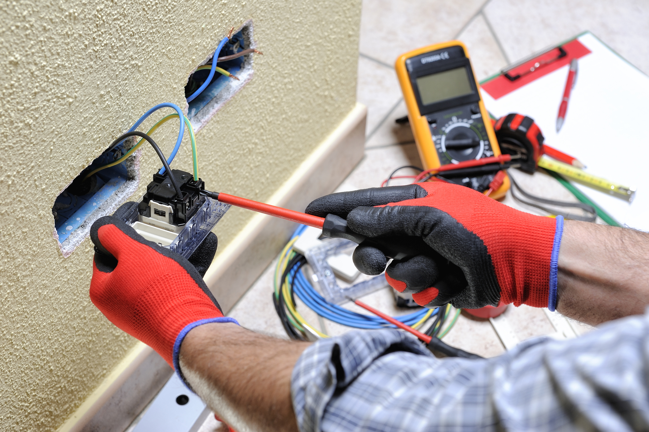 https://23800ufh.stage.cimm2.com//customerdocs/610/CATEGORY/IMG/cables1.jpg