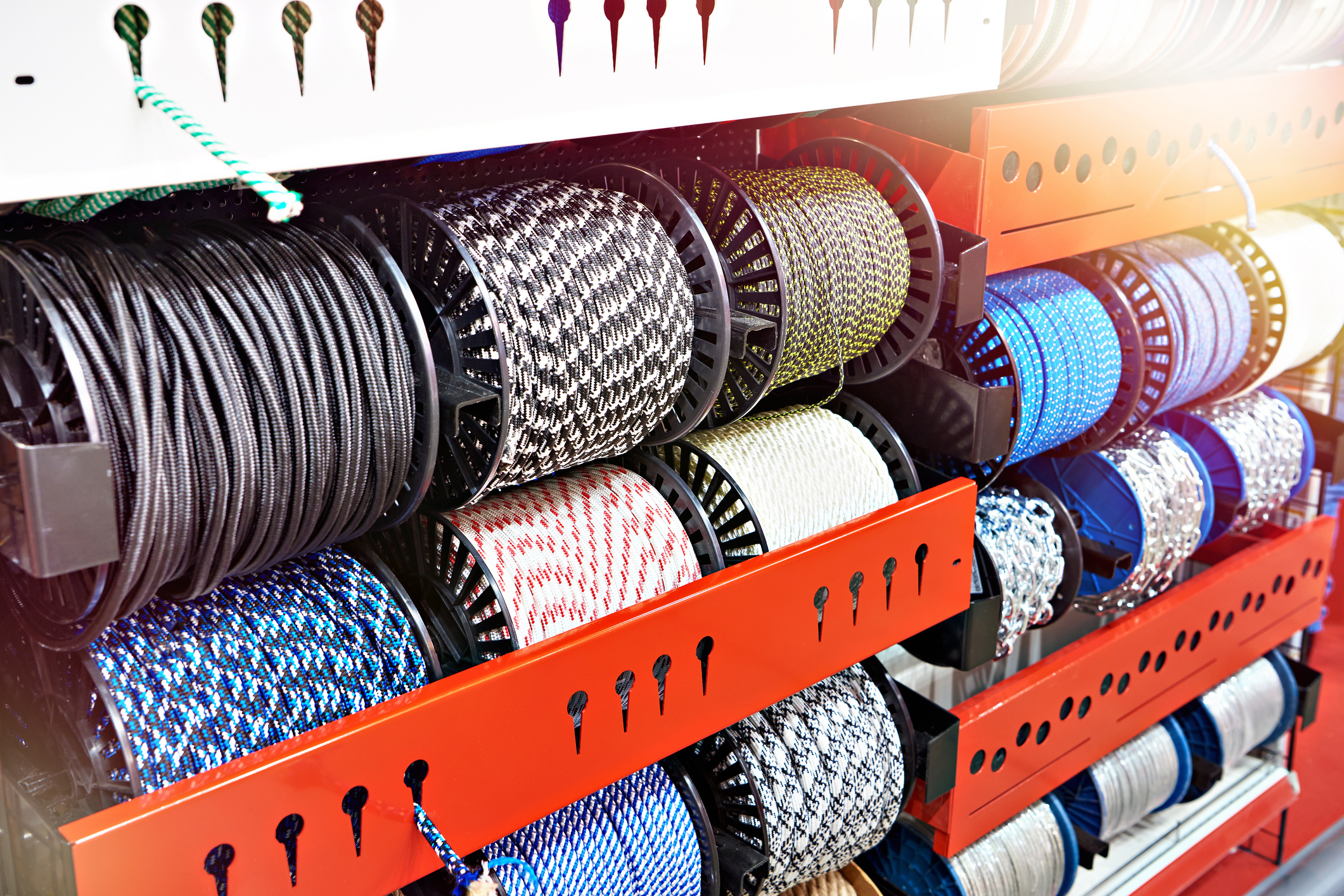 https://23800ufh.stage.cimm2.com//customerdocs/610/CATEGORY/IMG/cables_(2).jpg