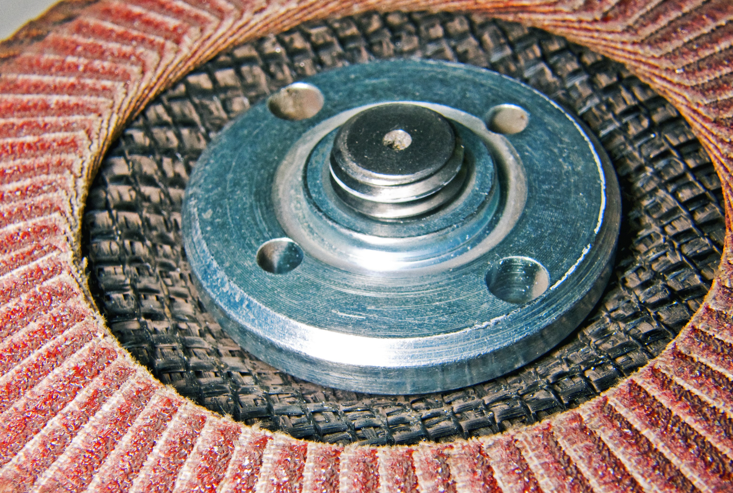 https://23800ufh.stage.cimm2.com//customerdocs/610/CATEGORY/IMG/flapdisc2.jpg