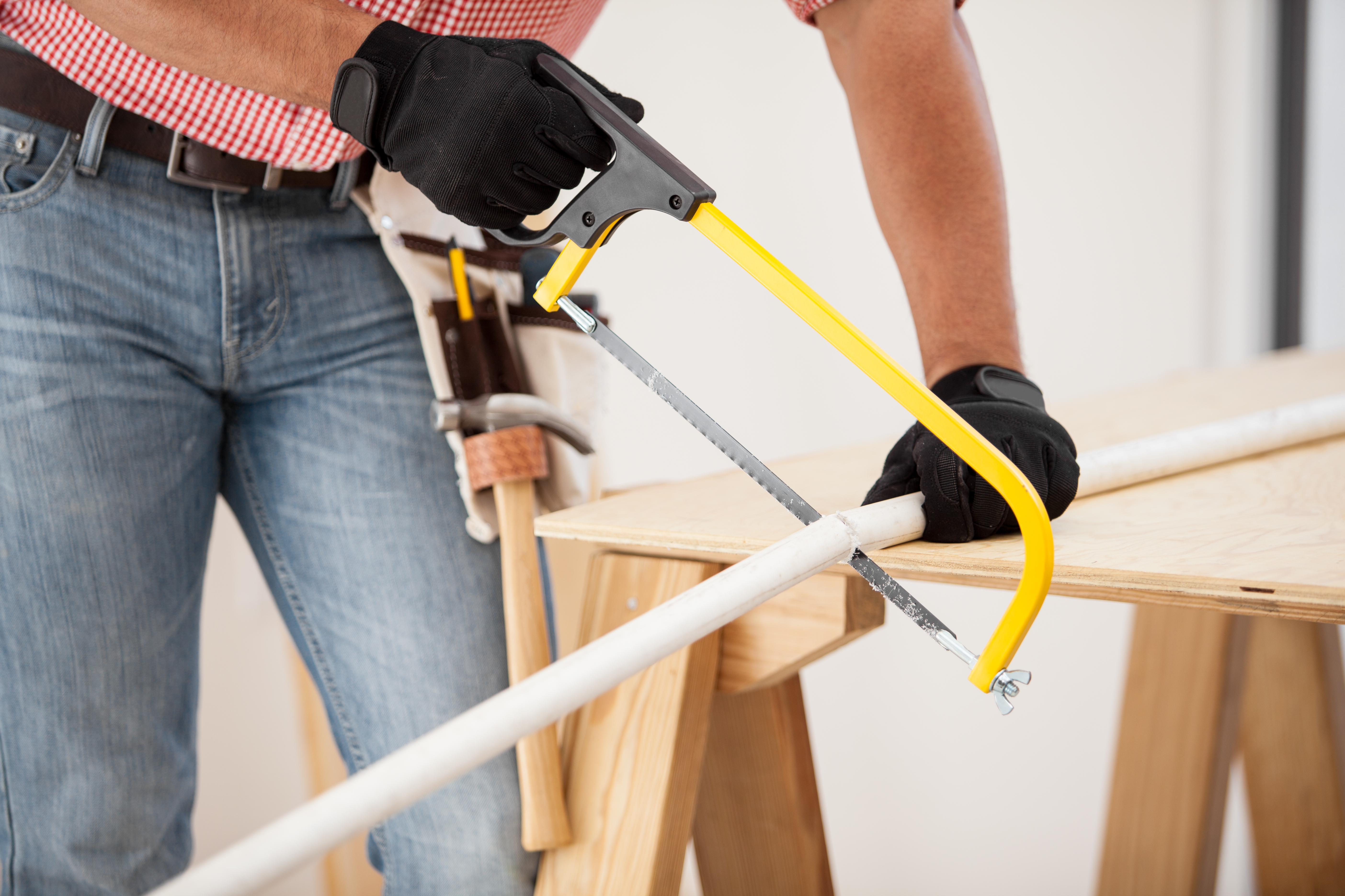 https://23800ufh.stage.cimm2.com//customerdocs/610/CATEGORY/IMG/hacksaw.jpg