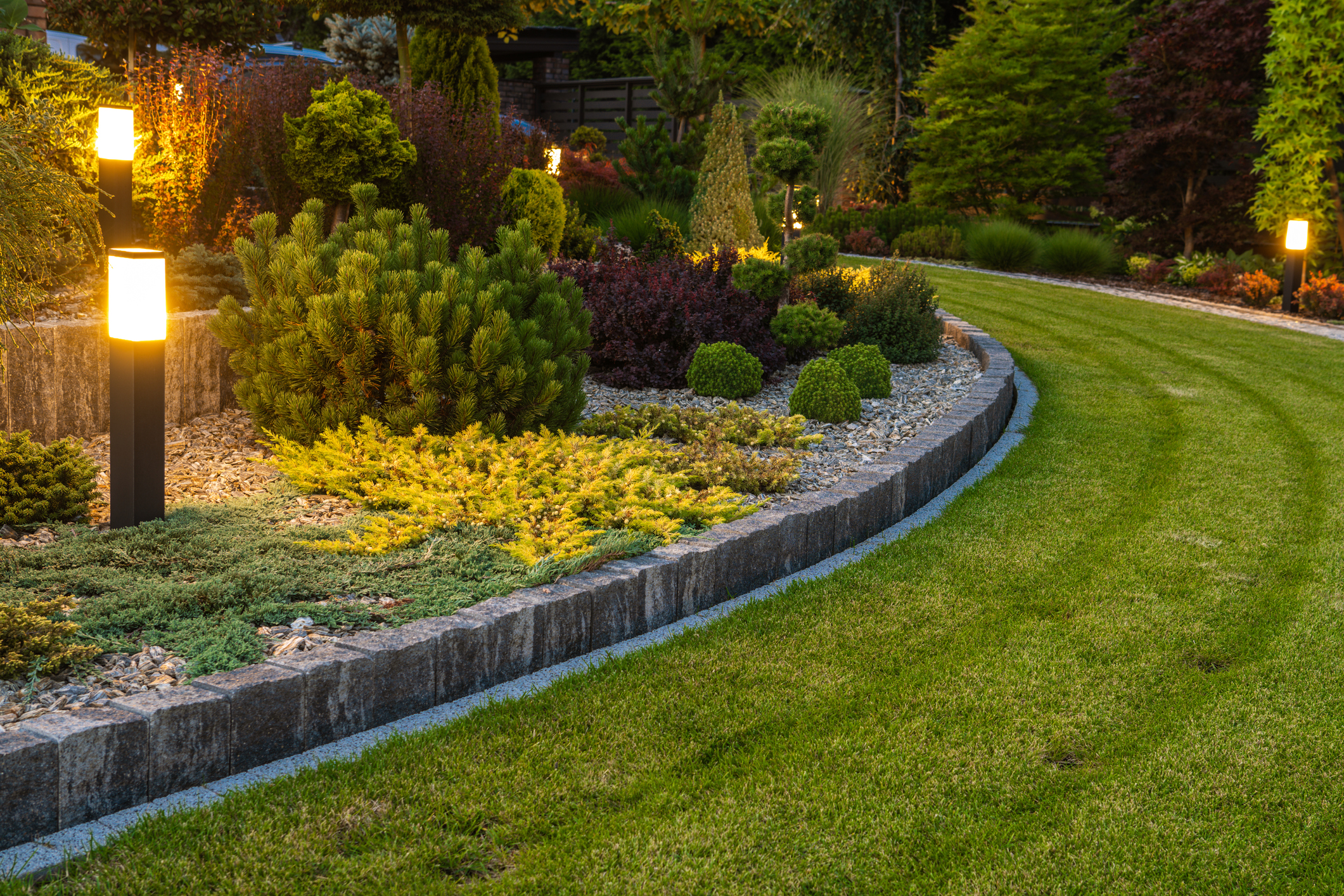 https://23800ufh.stage.cimm2.com//customerdocs/610/CATEGORY/IMG/landscaping.jpg