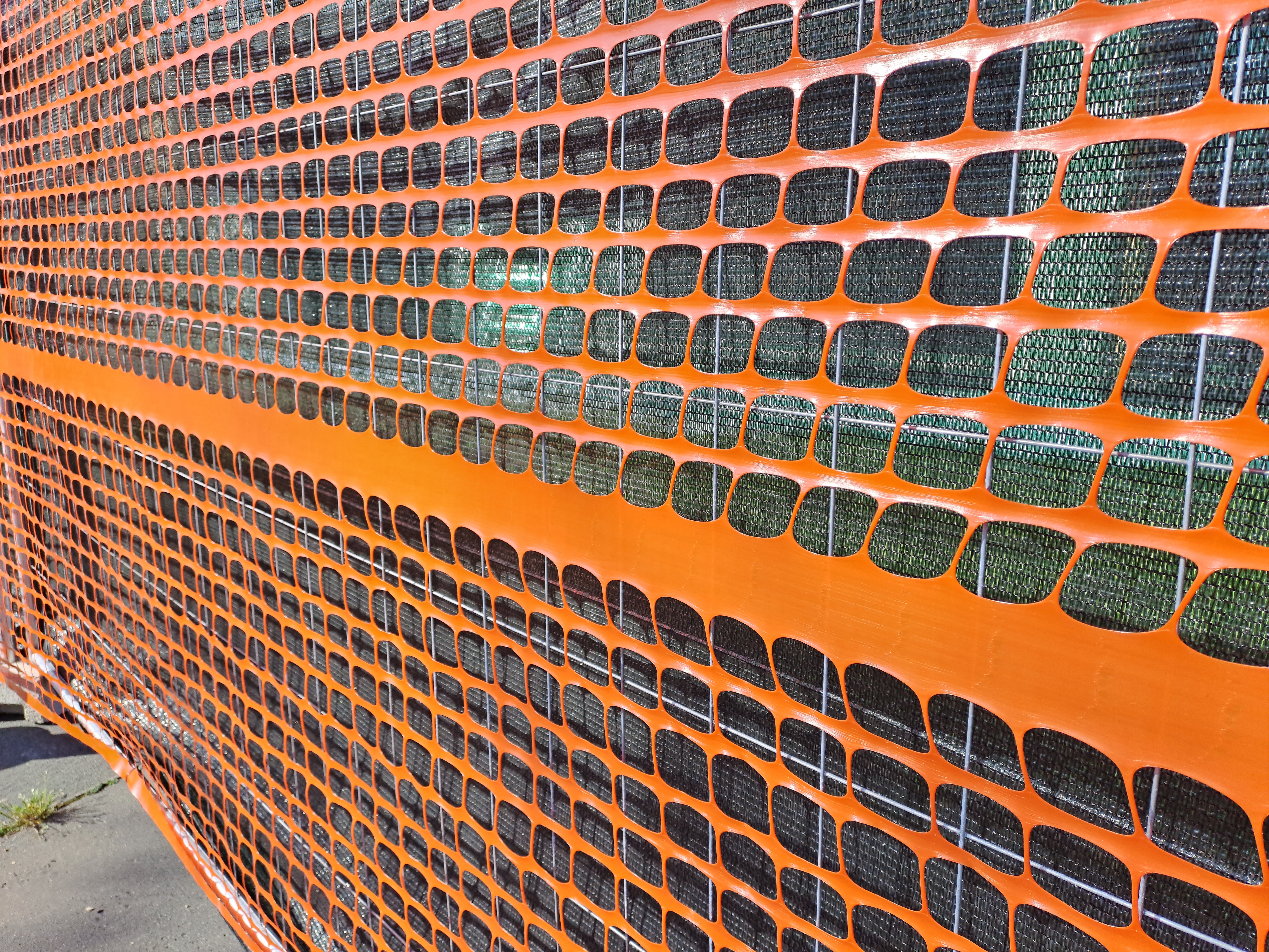 https://23800ufh.stage.cimm2.com//customerdocs/610/CATEGORY/IMG/safetyfence.jpg