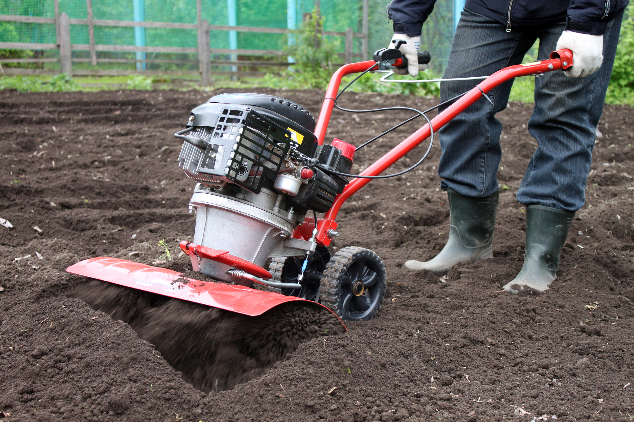 https://23800ufh.stage.cimm2.com//customerdocs/610/CATEGORY/IMG/tillage.jpg