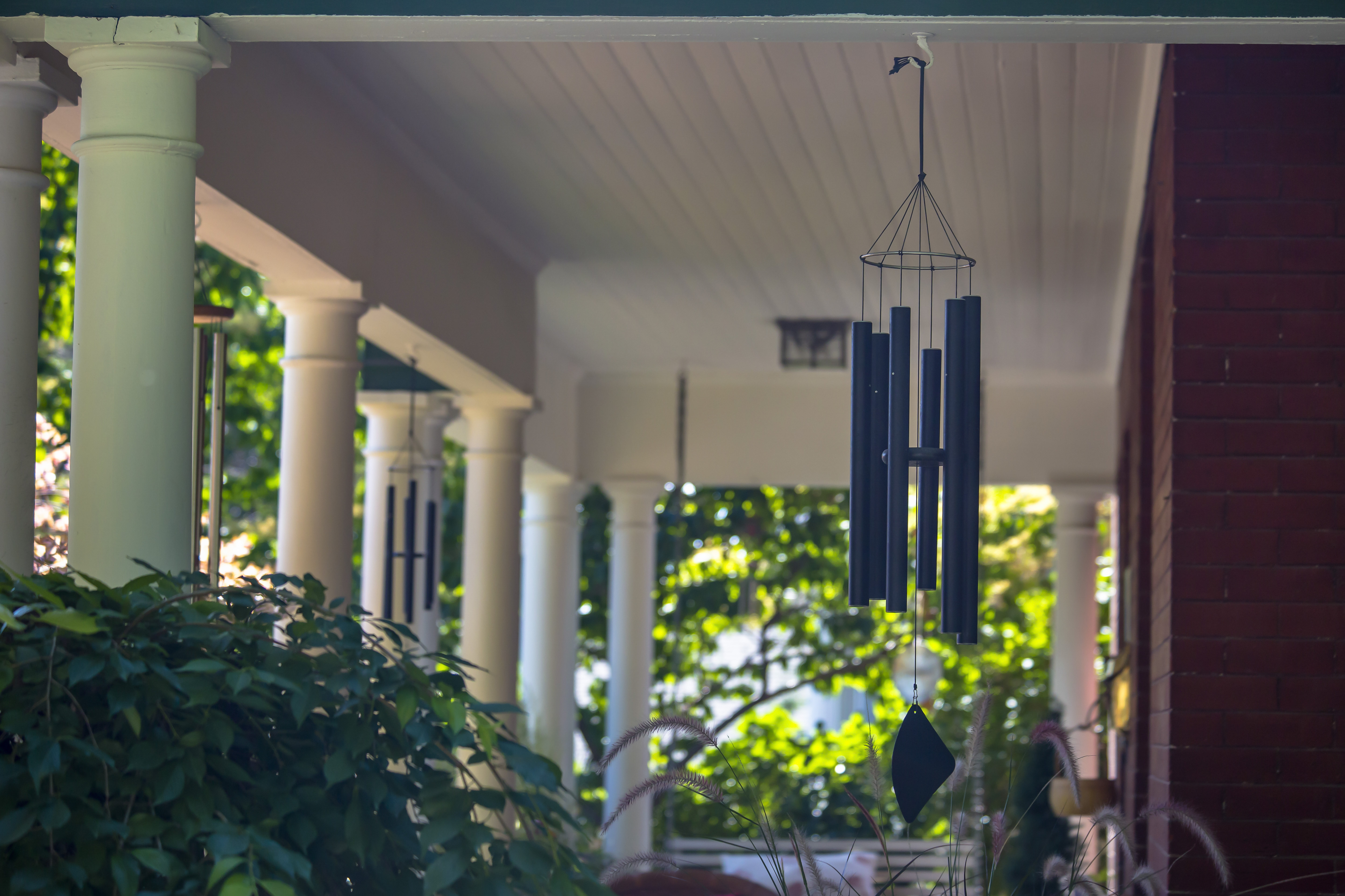 https://23800ufh.stage.cimm2.com//customerdocs/610/CATEGORY/IMG/windchimes2.jpg